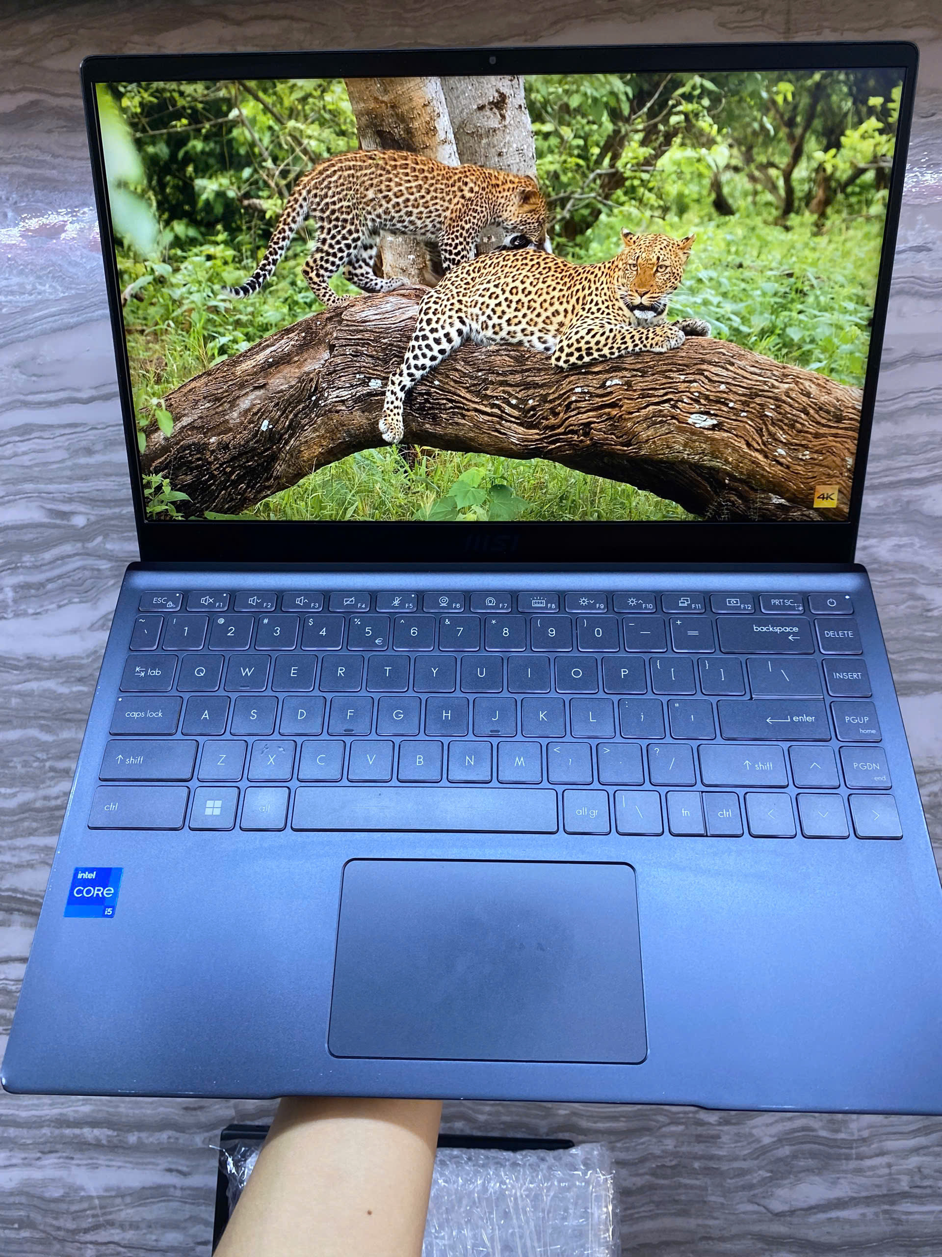Laptop MSI i5 gen 11 , ram 16gb , ssd 512gb giá rất hợp lý