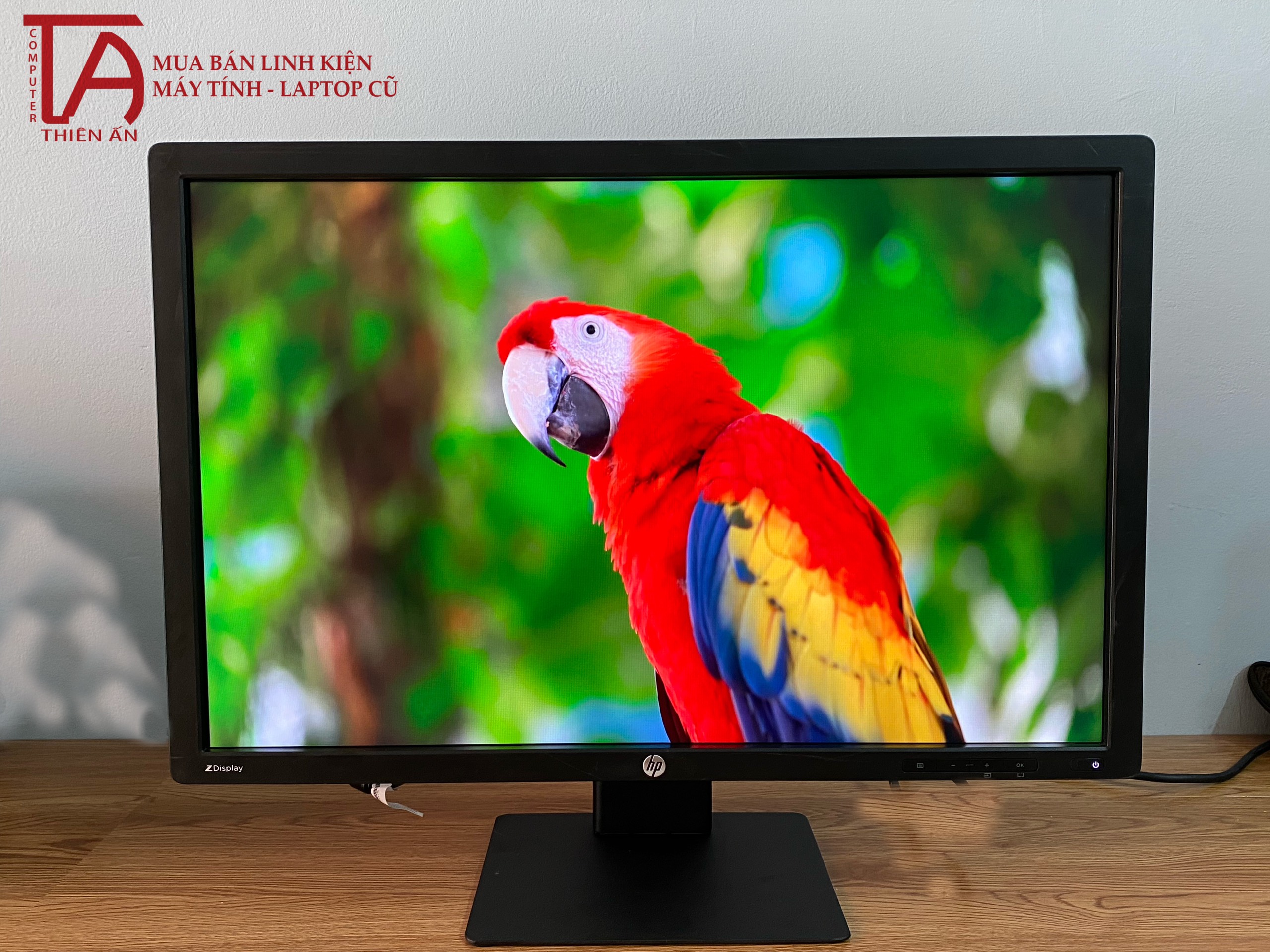 Màn hình HP 24 inch viền mỏng đẹp lung linh