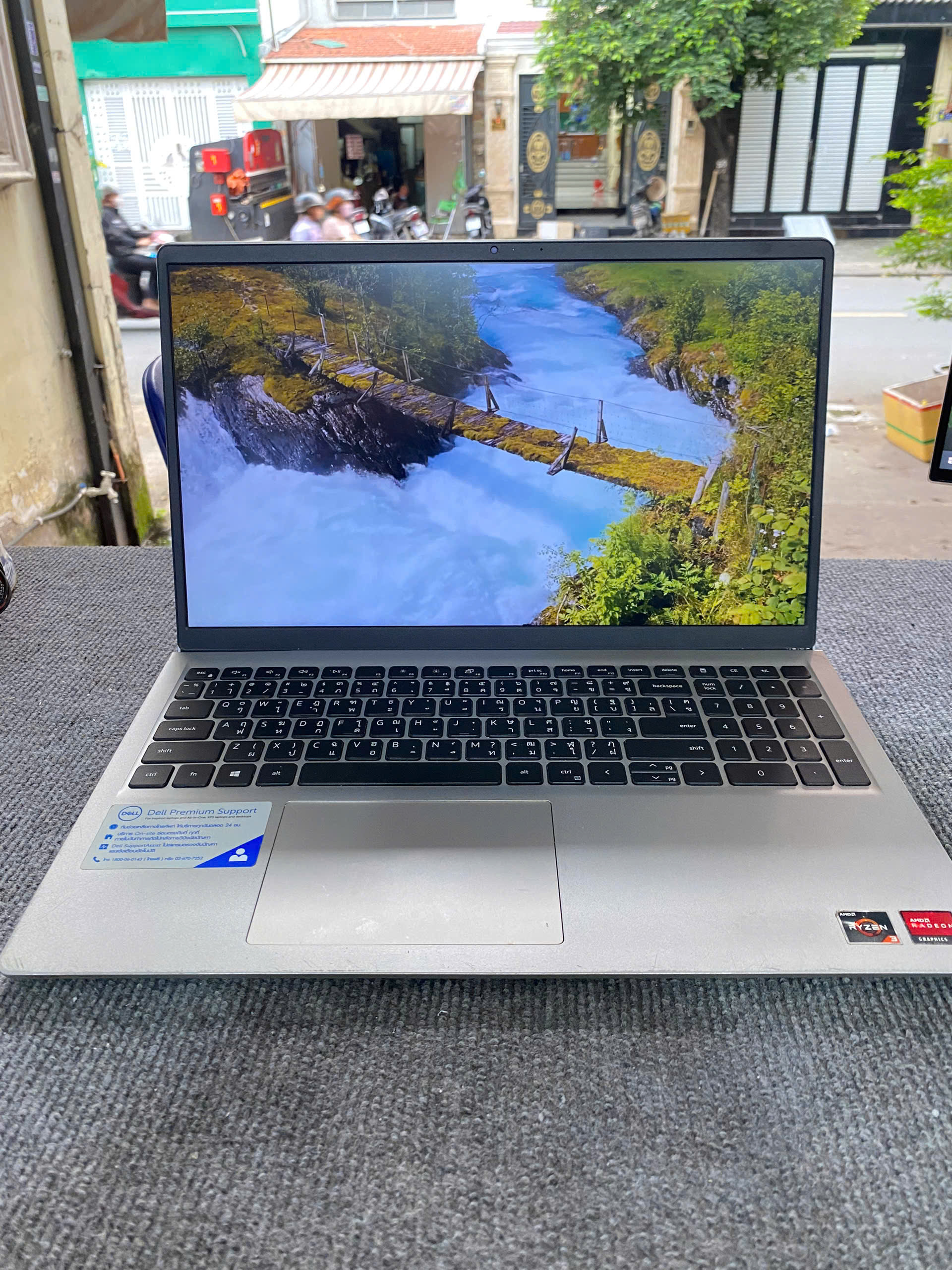 Laptop văn phòng DELL đẹp , sang