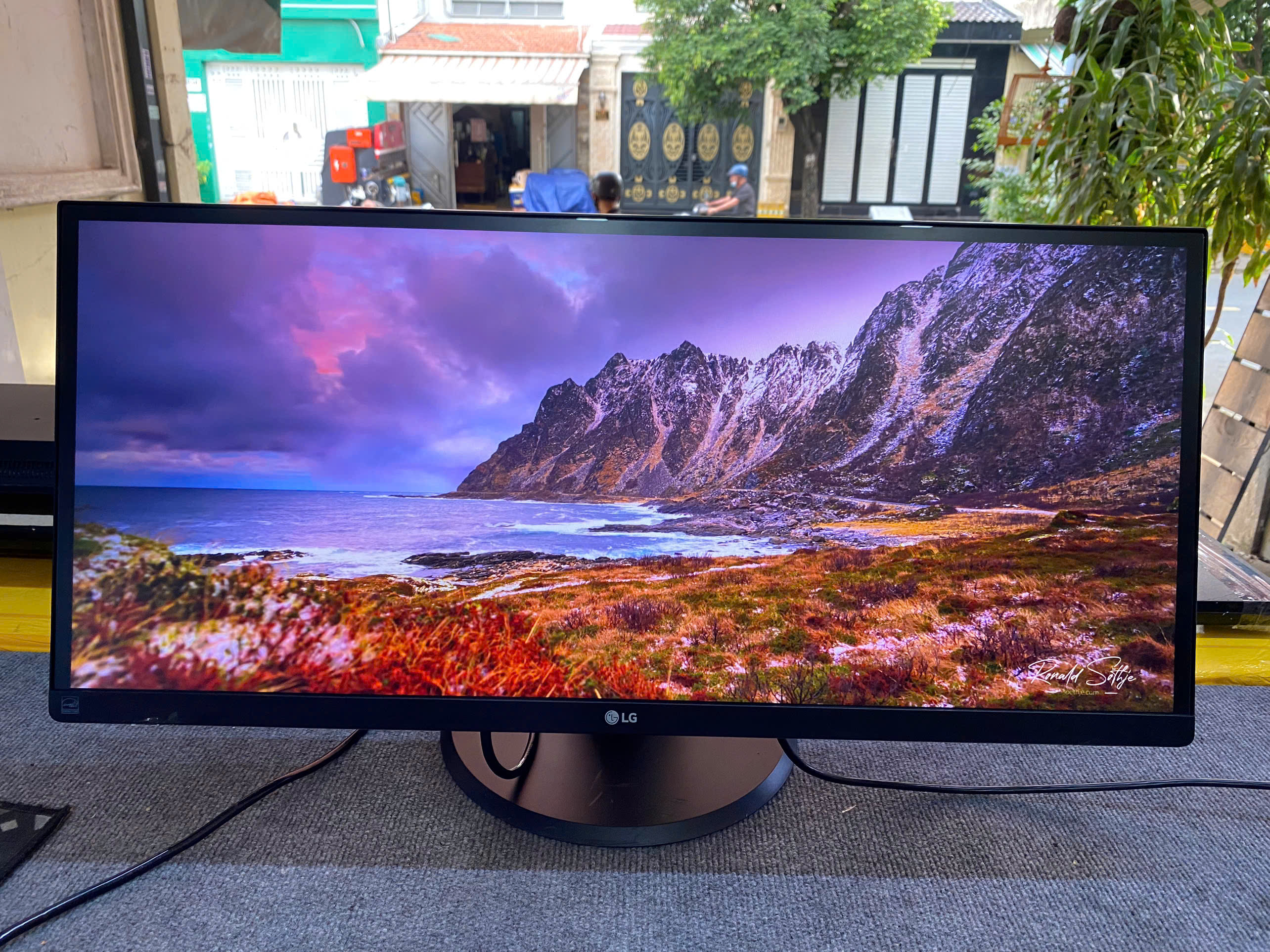 Màn hình LG 29 inch IPS siêu đẹp