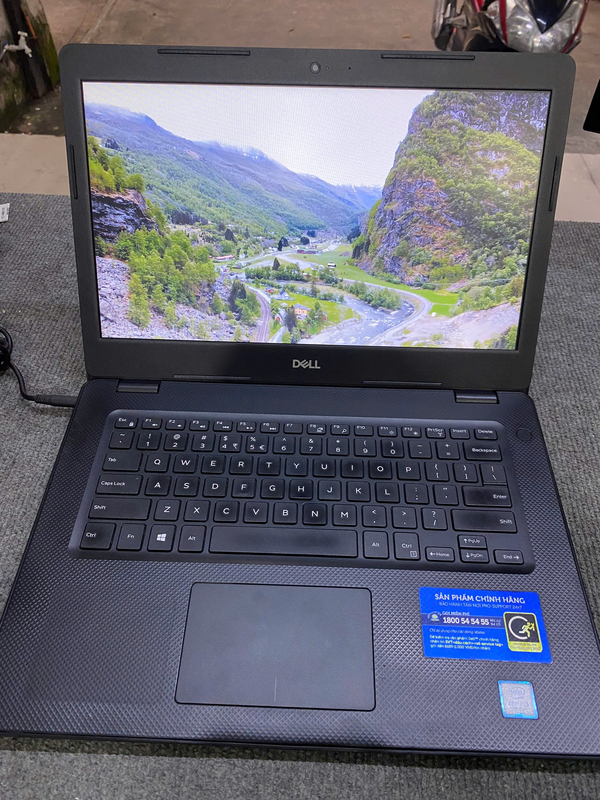 Dell Vostro 3480 chip i5 th 8